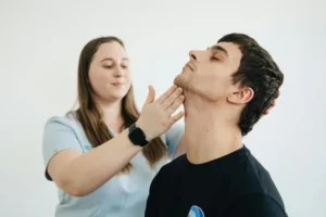 How to Prepare for Your First Appointment with a Neck Pain Specialist in Singapore